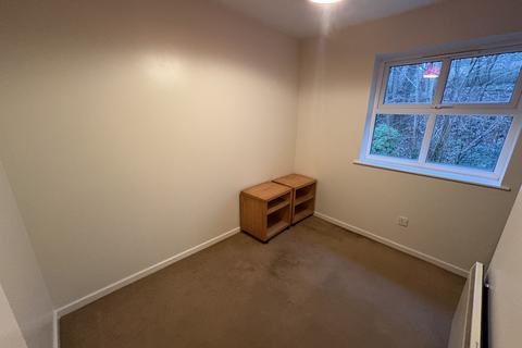 undefined, De La Warre Court, Bristol, BS4