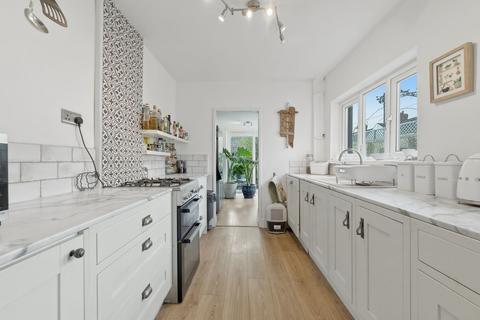 2 bedroom terraced house for sale, York Road, Newport, NP19