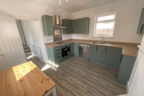 6 bedroom house to rent, Bromley Road, Bristol, BS7