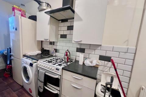 undefined, Holdenhurst Road, Bournemouth, BH8
