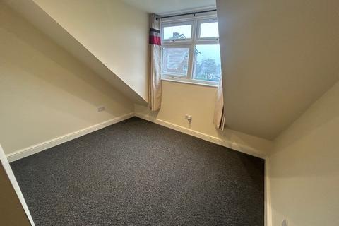 undefined, Falcon Lodge Crescent, Sutton Coldfield, B75