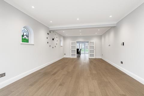 undefined, Kimberley Road, London, E4
