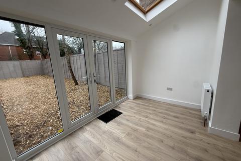 undefined, Winchester Road, Southampton, SO16