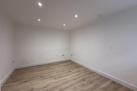 undefined, Winchester Road, Southampton, SO16