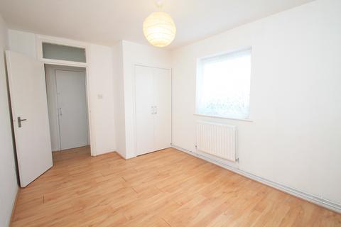 1 bedroom flat to rent, Helen Court, London, SE20