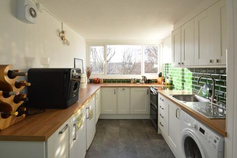 undefined, Athlone Square, Windsor