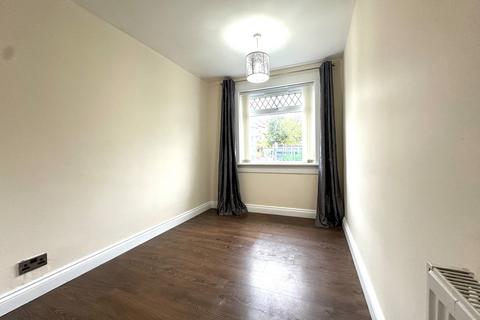 2 bedroom flat to rent, Somerville Terrace, GLASGOW, G75
