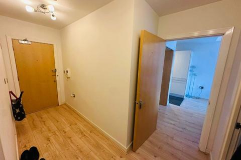 1 bedroom flat for sale, G05 Wallis House, Great West Road, Brentford, Middlesex, TW8 0HD