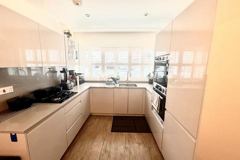 undefined, Ash Tree Close, Orpington, BR6