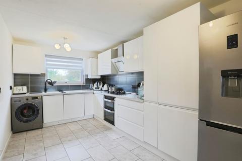 3 bedroom terraced house for sale, Hastings Road, Wellesbourne, Warwick