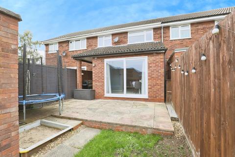 3 bedroom terraced house for sale, Hastings Road, Wellesbourne, Warwick