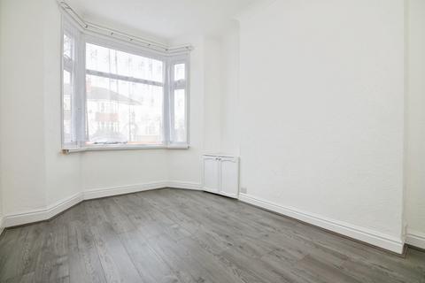 3 bedroom semi-detached house for sale, Hall Green Road, WEST BROMWICH
