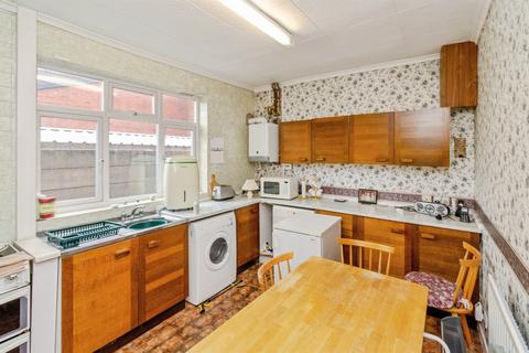 3 bedroom end of terrace house for sale, Slater Street, Wednesbury