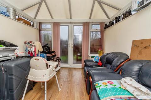 2 bedroom semi-detached house for sale, St. Helens Avenue, Tipton
