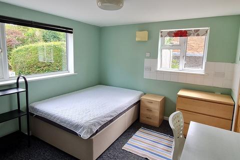 undefined, Fox Lane, Winchester, SO22