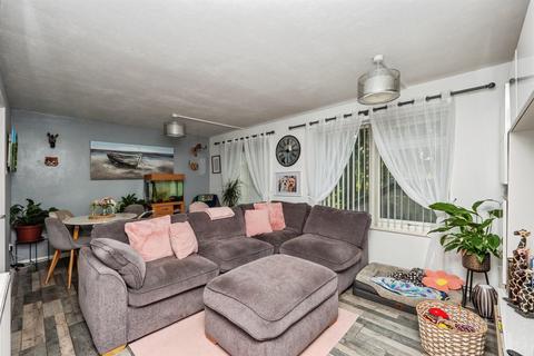 2 bedroom flat for sale, Wyke Road, Weymouth