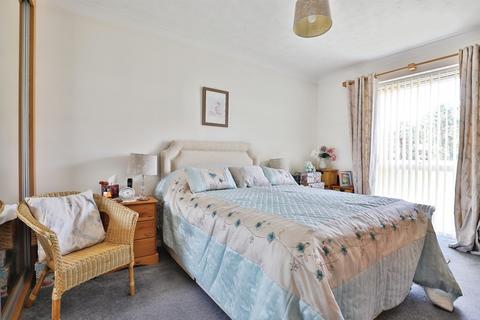 2 bedroom flat for sale, St. Winifreds Road, Bournemouth