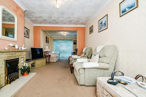 2 bedroom semi-detached bungalow for sale, Muirfield Road, Worthing