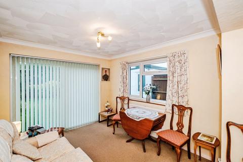 2 bedroom semi-detached bungalow for sale, Muirfield Road, Worthing