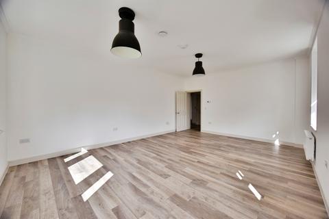 2 bedroom apartment for sale, Wills Crescent, Leybourne, West Malling