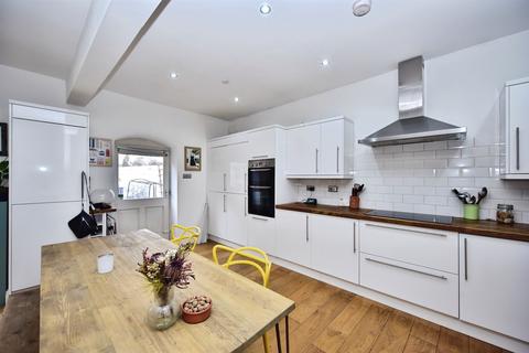 3 bedroom detached house for sale, Mill Street, East Malling, West Malling