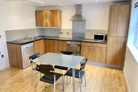 2 bedroom apartment to rent, Savile Grange Apartments, Halifax, HX1