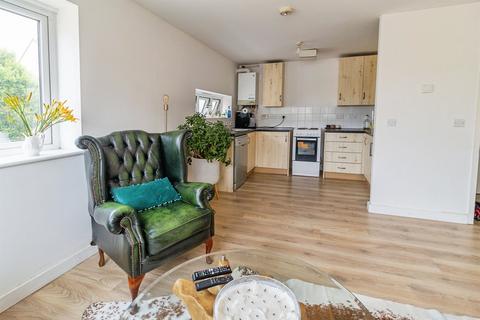 2 bedroom apartment for sale, Warwick Avenue, Broughton, Milton Keynes