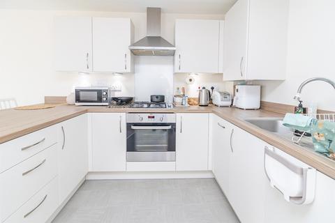 1 bedroom detached house for sale, Lithgows Avenue, Brooklands, Milton Keynes