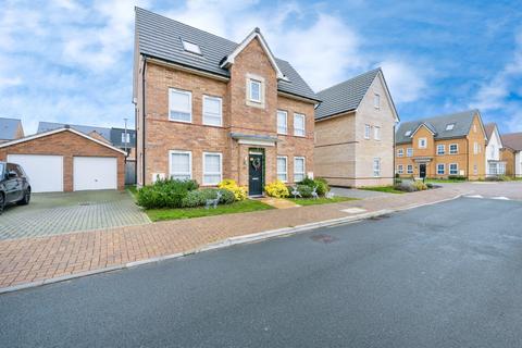 Montague Crescent, Brooklands, Milton Keynes