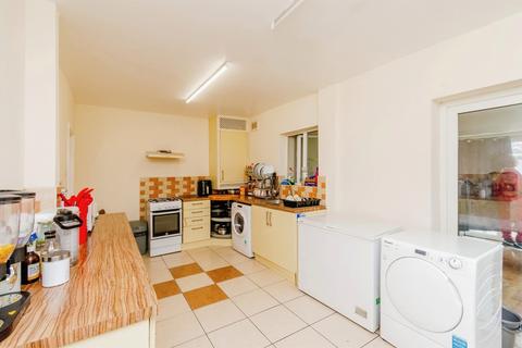 4 bedroom terraced house for sale, Kelvin Place, Walsall