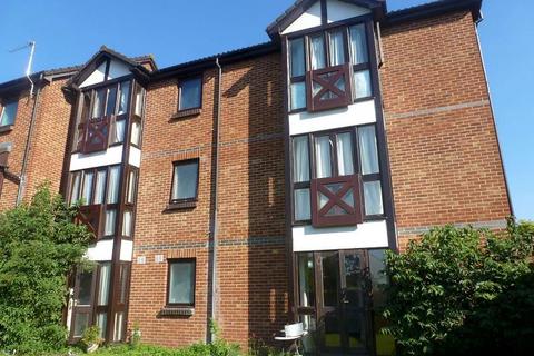 undefined, Farriers Road, Epsom, KT17
