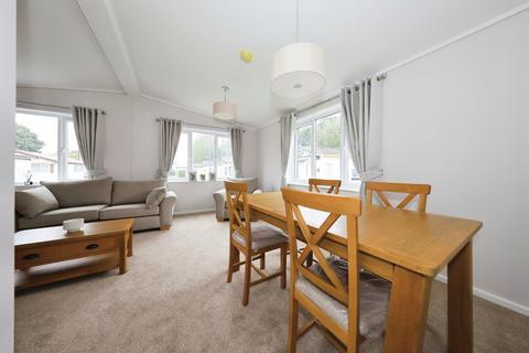 2 bedroom park home for sale, Lawn Lane, Coven, Wolverhampton