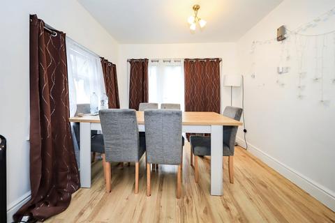 undefined, Elmdon Road, Oxley, Wolverhampton