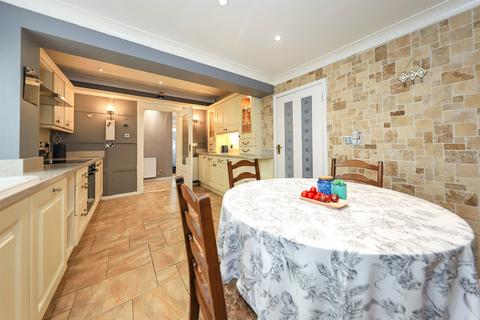 3 bedroom detached bungalow for sale, Trimpley Gardens, Penn, Wolverhampton