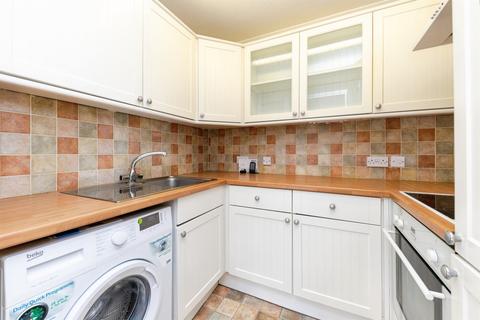 1 bedroom retirement property for sale, Roseacre Gardens, Welwyn Garden City