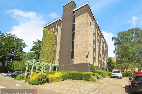 undefined, Mayflower House, Cambridge, CB4