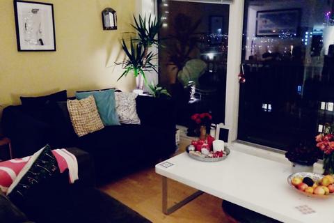 undefined, Saxton, Leeds, LS9