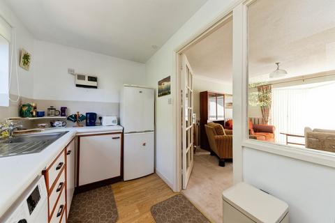 2 bedroom retirement property for sale, Roseacre Gardens, Welwyn Garden City