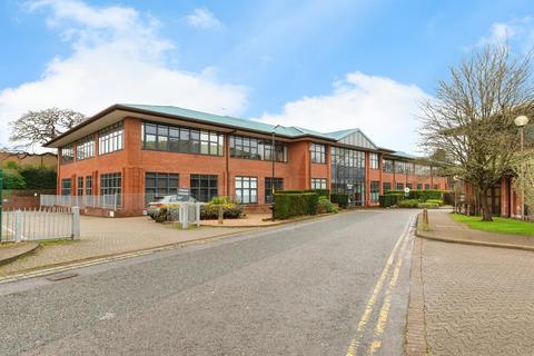 2 bedroom flat for sale, Sterling Court Mundells, Welwyn Garden City