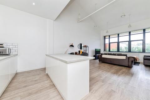 2 bedroom flat for sale, Sterling Court Mundells, Welwyn Garden City