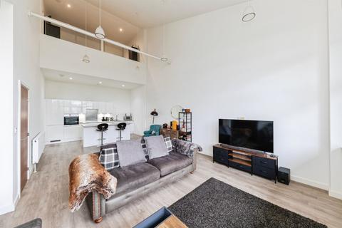 2 bedroom flat for sale, Sterling Court Mundells, Welwyn Garden City