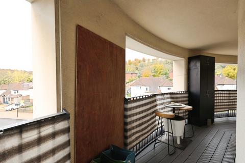 2 bedroom flat for sale, Rutland Street, High Wycombe