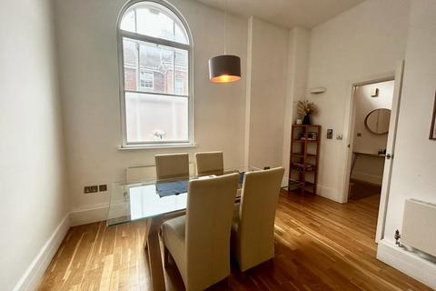 2 bedroom end of terrace house to rent, Market Lane, Winchester, SO23