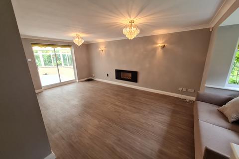 undefined, Yeoman Park, Maidstone, ME15