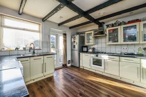 2 bedroom terraced house for sale, High Street, Heanor