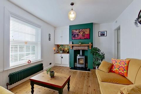 2 bedroom end of terrace house for sale, Church Lane, Deal CT14