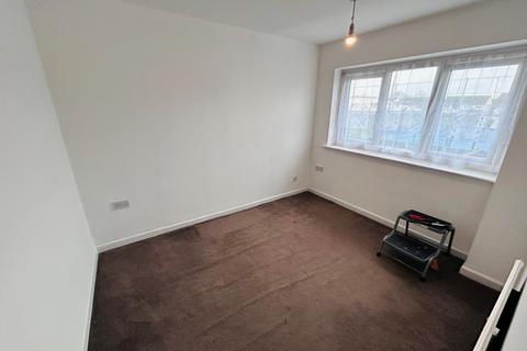 undefined, Vauxhall, Milton Keynes, MK13