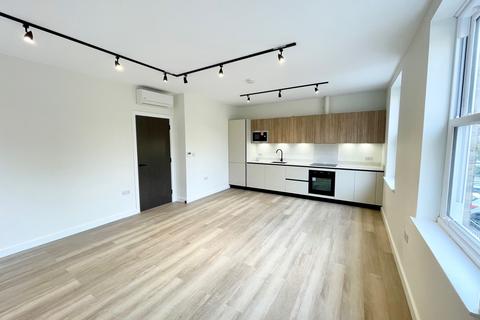 1 bedroom house to rent, Gladbeck Way, Enfield, EN2