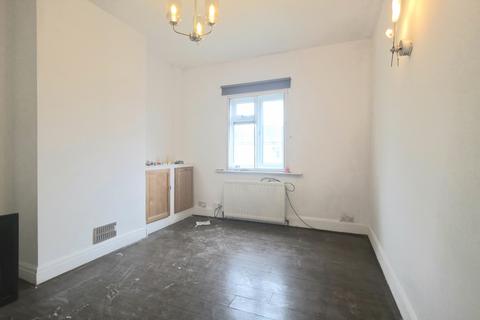 undefined, Huntley Avenue, Gravesend, DA11