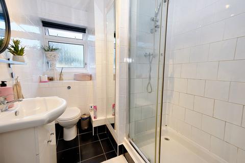 2 bedroom flat for sale, Argosy Drive, Eccles, M30